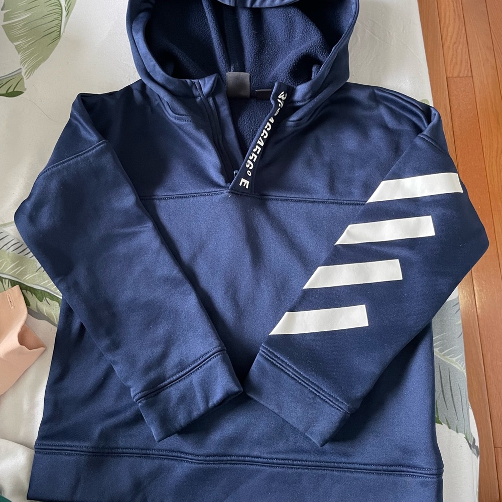 Kids hoodie sweater size 5